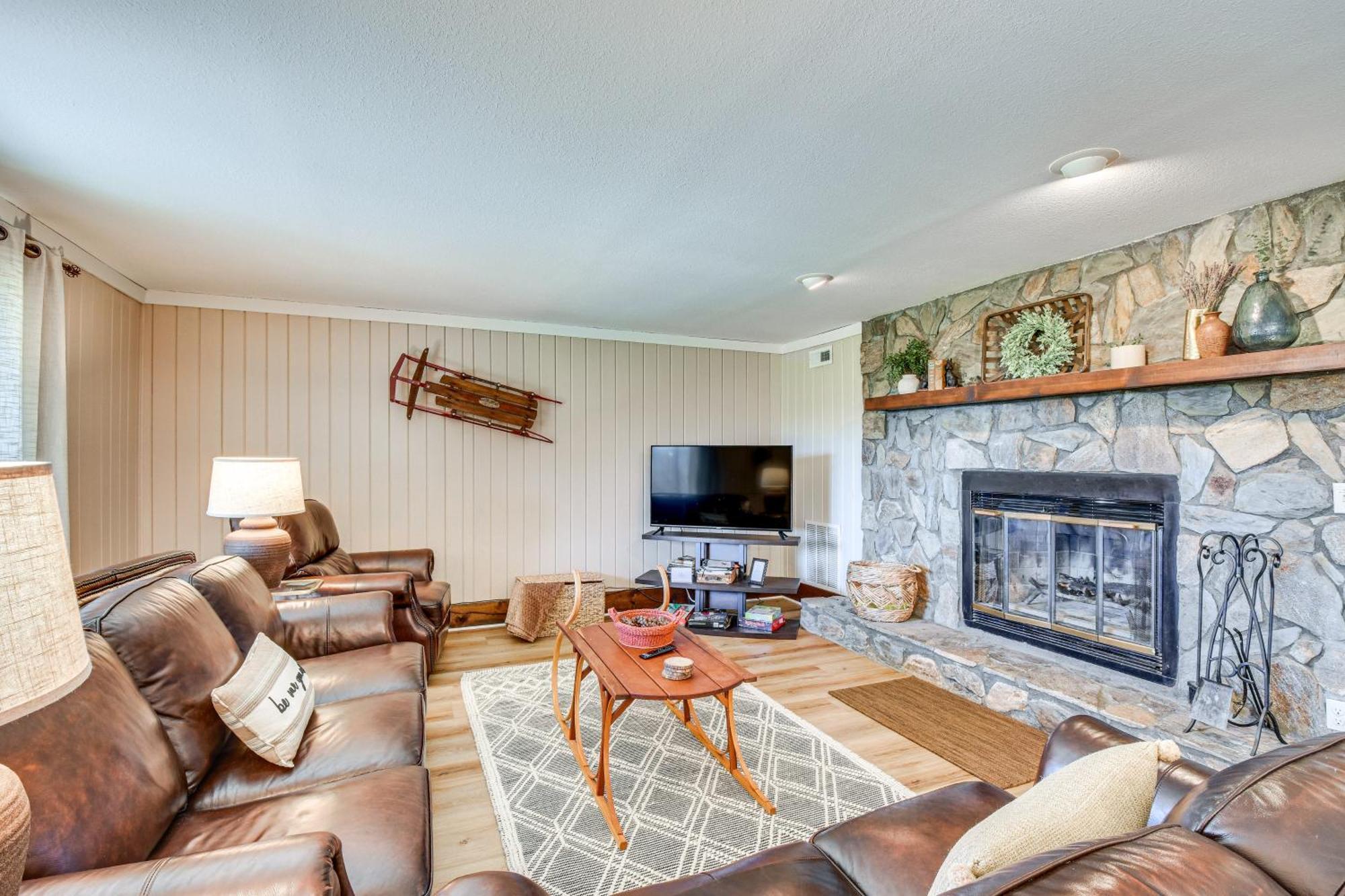 Newly Renovated Sky Valley Condo With Mountain Views Exterior photo