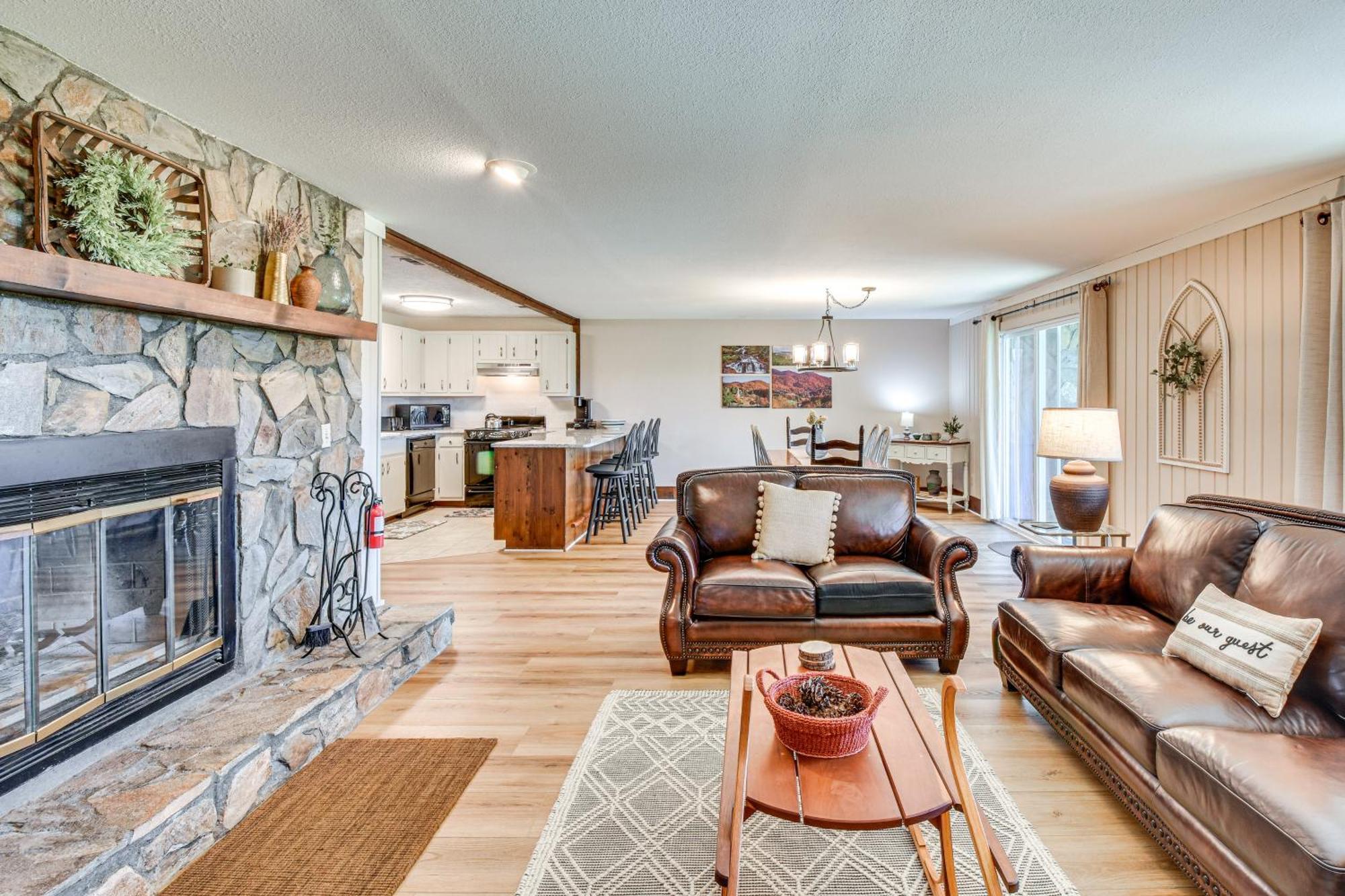 Newly Renovated Sky Valley Condo With Mountain Views Exterior photo